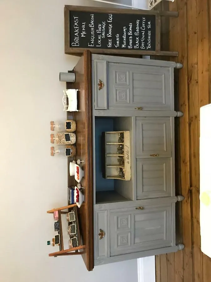 ***  ロビン・フッズ・ベイ Fernleigh Bed & Breakfast イギリス