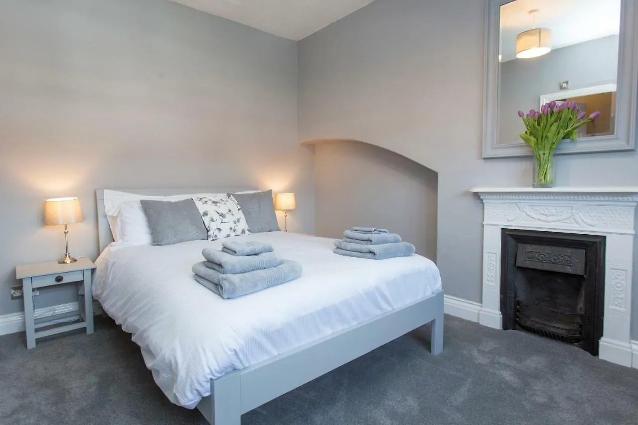 ***  ロビン・フッズ・ベイ Fernleigh Bed & Breakfast イギリス